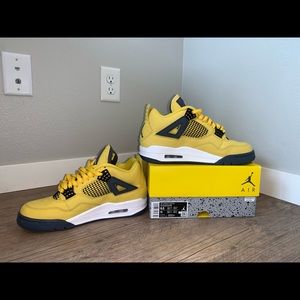 Retro Air Jordan 4 “Lightning”